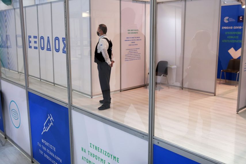 Las 263.150 pruebas rápidas y PCR realizadas en Grecia en la última jornada ofrecieron una tasa de positividad del 2