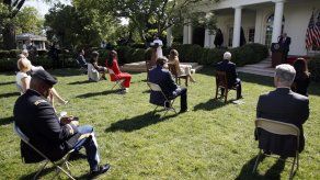 ELANA SCHOR y HANNAH FINGERHUT