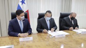 El Instituto Panameño Autónomo Cooperativo (IPACOOP) y la Superintendencia de Bancos de Panamá (SBP) suscribieron un convenio para fortalecer las capacidades financieras de la población.