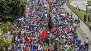 Indígenas marchan en Colombia contra asesinatos de defensores de DDHH