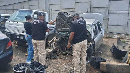 La Policía Nacional logró la recuperación de seis autos que mantenían denuncia.