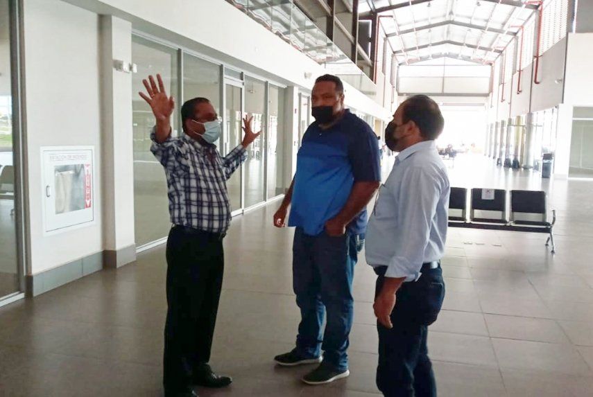 El director de la ATTT realizó un recorrido por la Gran Terminal de Transporte de Aguadulce﻿.
