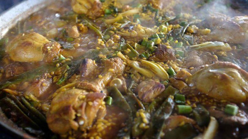 Vicente Aguilar convirtió en paella 60 toneladas de arroz en Costa Rica