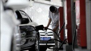 Gobierno establece nuevos precios topes de combustible Gobierno establece nuevos precios topes de combustible