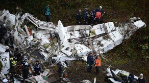 Bolivia: aumenta querella por accidente aéreo en Colombia