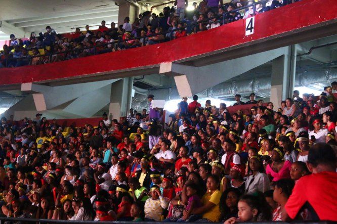 Competidores listos para final electrizante de Calle 7