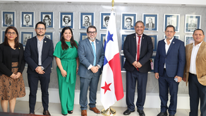 IFARHU sostiene reunión con representantes de la Asociación de Universidades Particulares