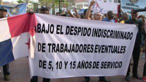 Trabajadores del Canal protestan en la 5 de mayo