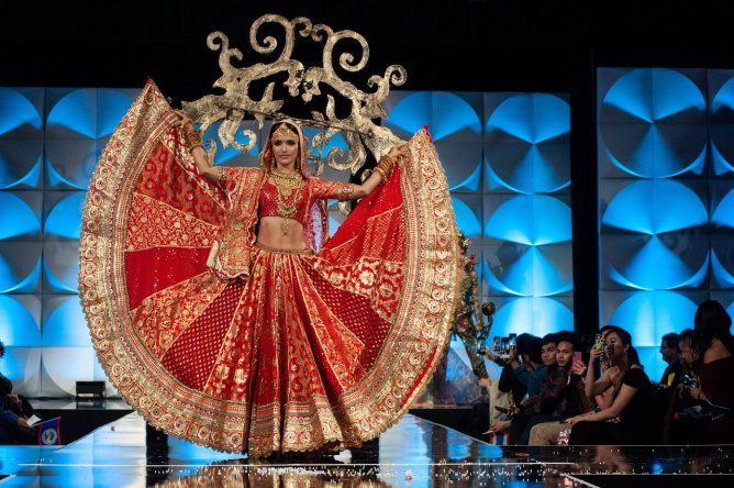 Los trajes típicos más curiosos de Miss Universo 2019
