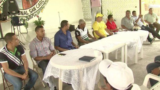 Dirigentes y miembros del PRD se reúnen  en San Carlos