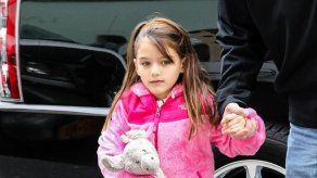 Suri Cruise despide a su profesora de música