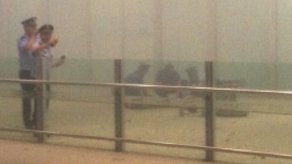 Hombre en silla de ruedas hace estallar explosivo en Aeropuerto de Pekín