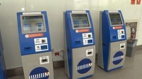 Instalarán 51 máquinas para recargar tarjetas del Metro con “martinellis”