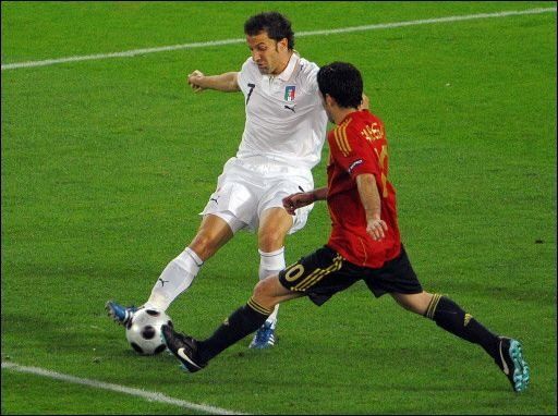 España vence por penales a Italia y rompe maleficio