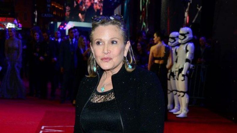 Carrie Fisher mantuvo un idilio de tres meses con Harrison Ford