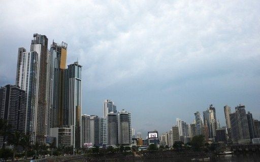 Panamá estudia contratar crédito con FMI en caso de crisis bancaria