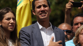 Guaidó reconoce conversaciones con funcionarios del gobierno de Maduro