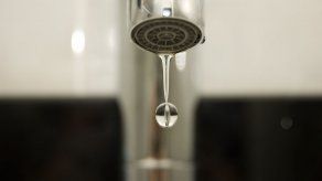 Sin suministro de agua y baja presión en Vía España este miércoles