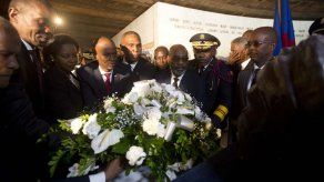 Miles exigen en Haití investigación sobre Petrocaribe