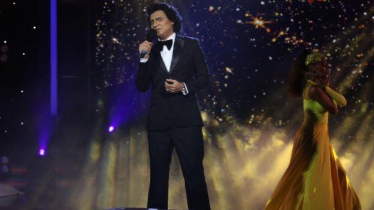 José José fue el primer artista en salir al escenario de los sueños de Yo Me Llamo 2021.