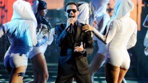 Marc Anthony y José Feliciano conmocionados por muerte de Houston