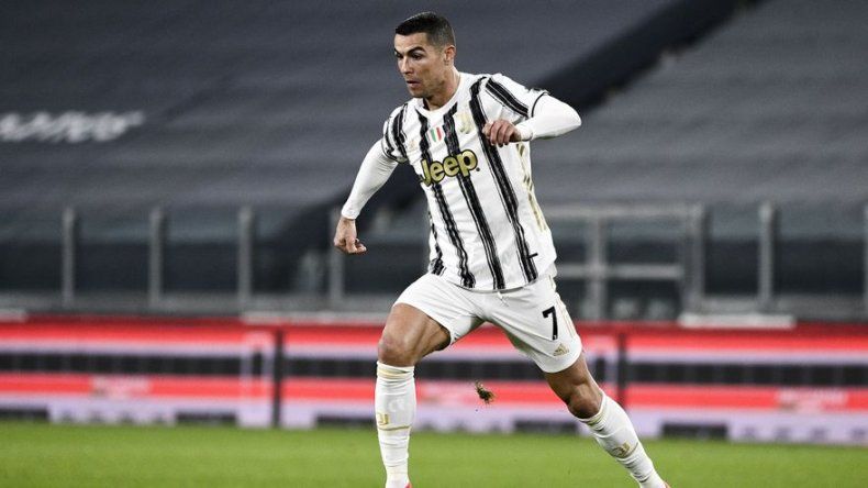 Con doblete de Cristiano Ronaldo, la Juve vence al Crotone