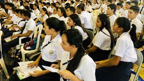 Mitradel brinda orientación vocacional a estudiantes de Herrera