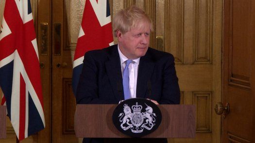 Boris Johnson dimite como líder conservador
