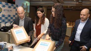 Cinco grupos internacionales precalifican para Cuarta Línea de Transmisión Eléctrica