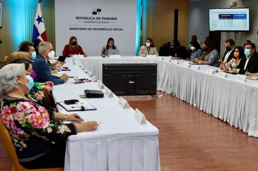 Sesión del Consejo Nacional por la Paridad de Género.