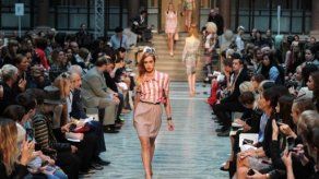 Westwood urge a una revolución ecológica desde la pasarela