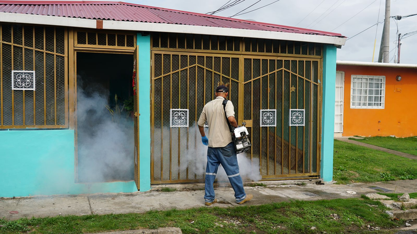 En Tocumen realizan operativo de fumigación contra el Aedes Aegypty.