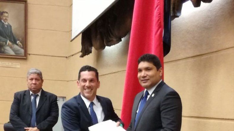 Vicecanciller presenta tres proyectos de ley de acuerdos suscritos entre Panamá y China