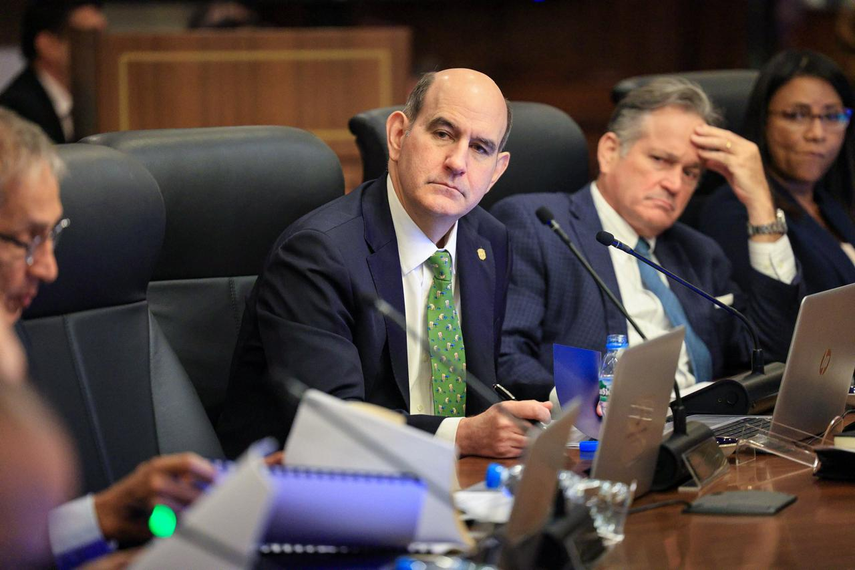 Panamá aprueba emisión de deuda pública destinada al Fondo de Ahorro