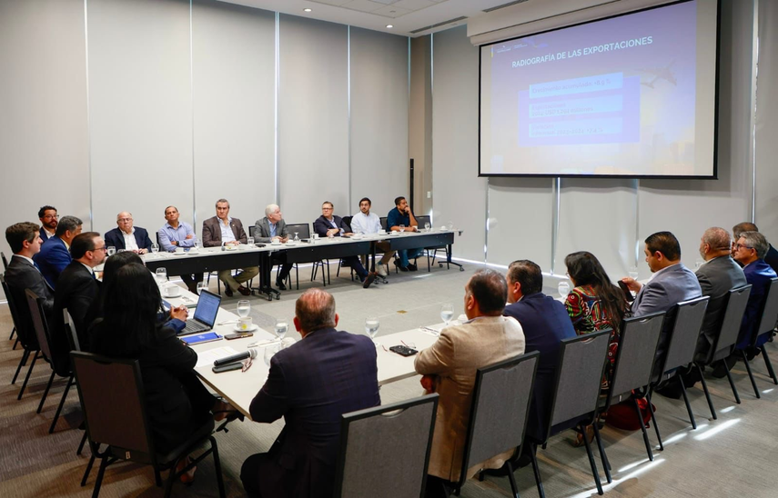 MICI se reúne con gremios empresariales tras el anuncio del arancel adicional por EE.UU. a Panamá.