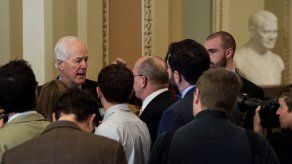 Senado de EEUU adopta la gran reforma fiscal de Donald Trump