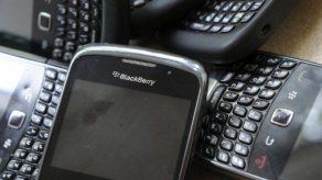 Presentan anteproyecto para desconectar Blackberrys robados