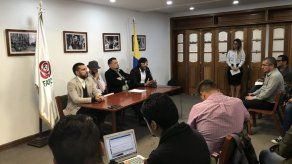FARC denuncia amenazas y atentados de grupos paramilitares en Bogotá