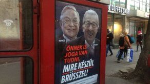 Funcionario de UE critica carteles de campaña de Hungría