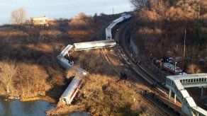 El maquinista del tren que descarriló en N.York sufría un trastorno del sueño