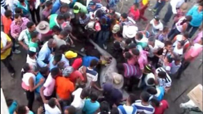 Colombia: descuartizan vivo a caballo en tradicional corraleja