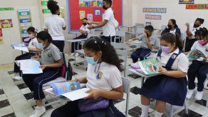 Meduca beneficia a estudiantes con más de cinco millones de textos escolares