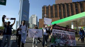 Protestan contra alza de la gasolina en México Protestan contra alza de la gasolina en México