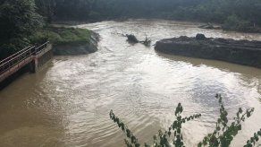 Detienen producción de agua en dos potabilizadoras de Bocas del Toro por turbiedad