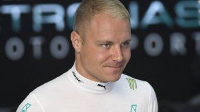 Mercedes extiende un año contrato de Valtteri Bottas