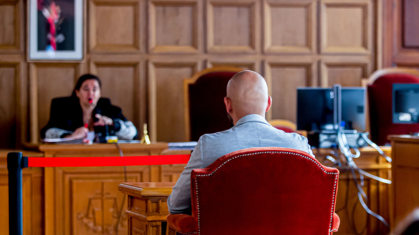 Condenan a un año de cárcel a hombre en España que abofeteó a su esposa por TikTok