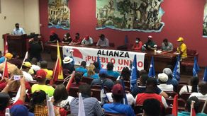 Reunión de Alianza Pueblo Unido por la Vida.
