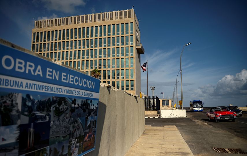 Vista de la embajada de Estados Unidos en La Habana