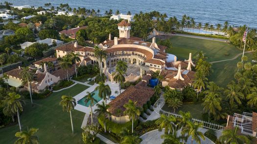EE. UU. recupera 100 documentos clasificados que Trump se llevó