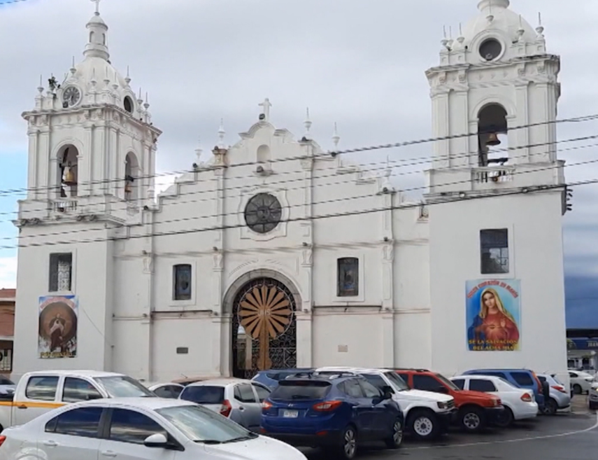 Catedral de Santiago Apóstol en Santiago de Veraguas.